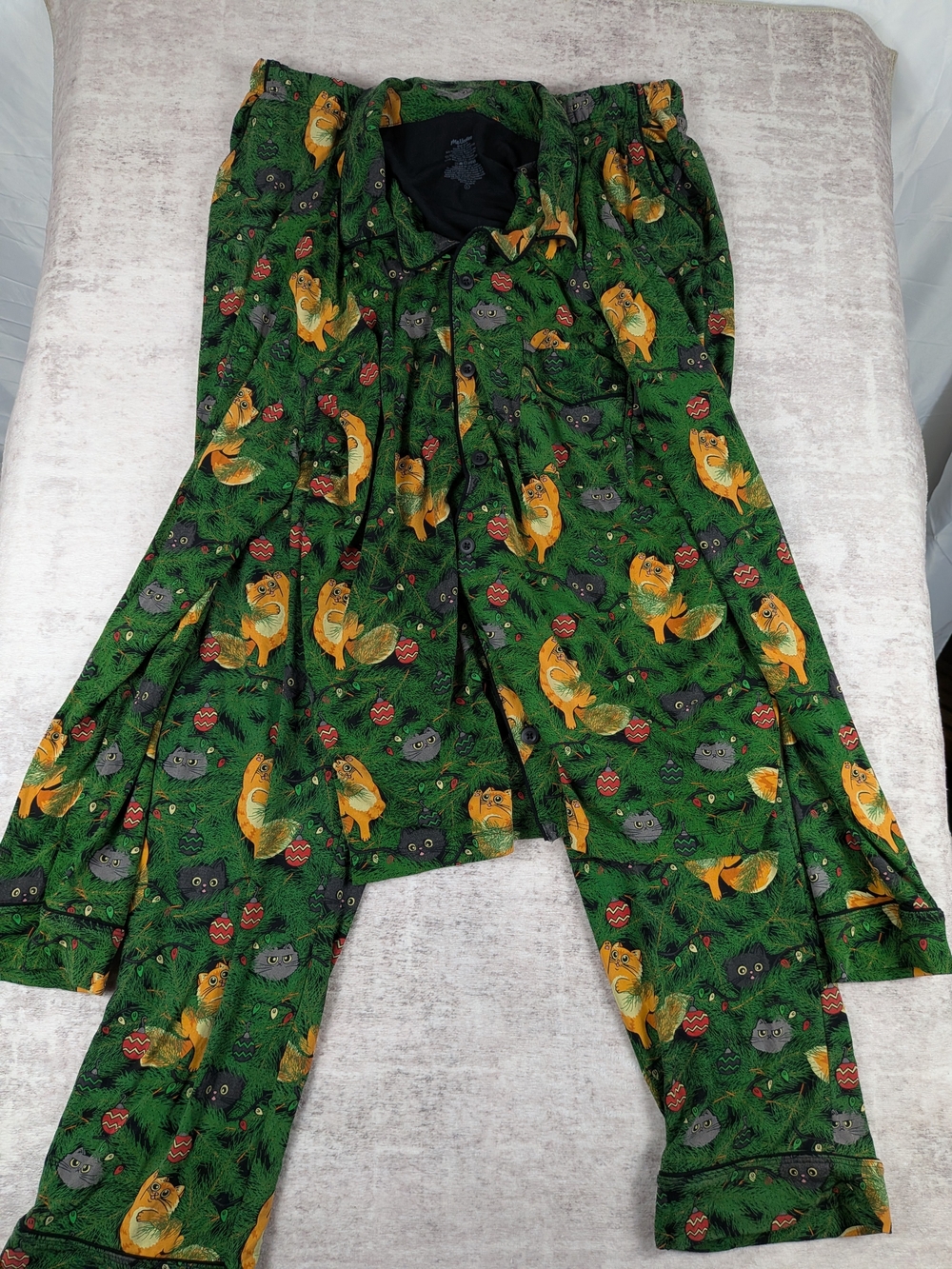 MeUndies Women's Long Sleeve Button-Down Top & Pants Pajama Set Holiday Cats L